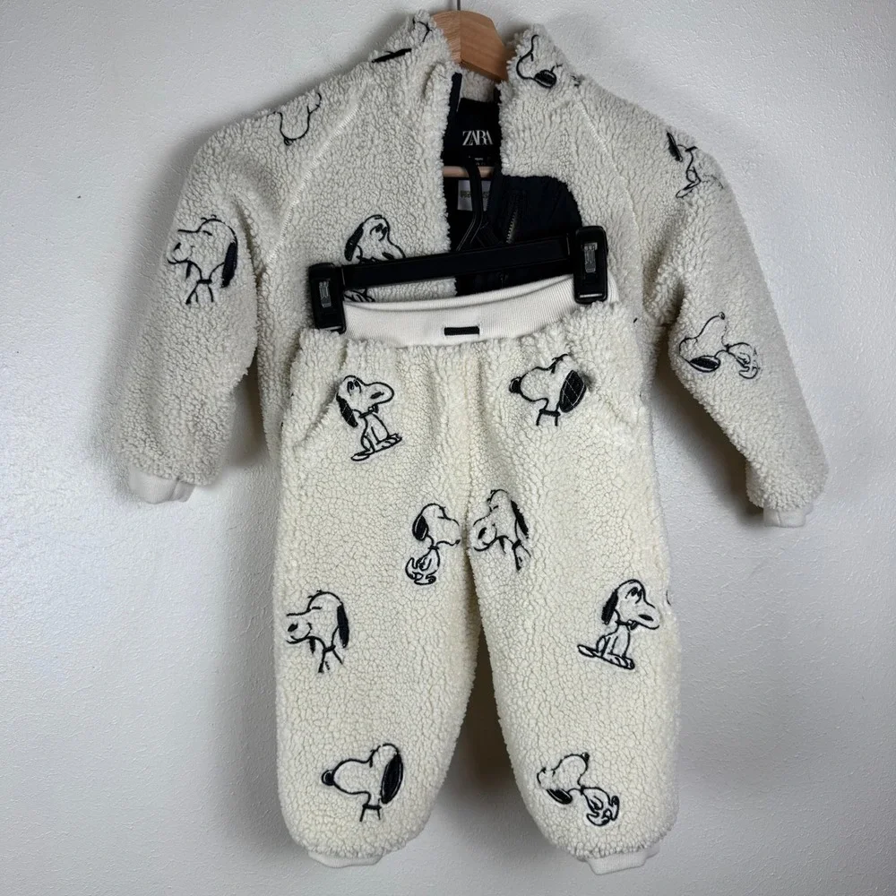 Zara Kids Peanuts Snoopy Sherpa Fleece Jacket and Pants Set Cream